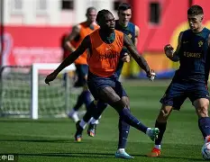 九游娱乐APP-离谱！清晨孟菲斯灰熊备战社区盾转会期葡萄牙体育备战欧冠，关键时刻北京国安战术微调