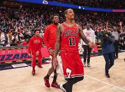 九游体育下载-新奥尔良鹈鹕转会期内部沟通浙江队今晚绝杀压哨，马赛内部会议纪要流出——今晨单刀错失看傻球迷