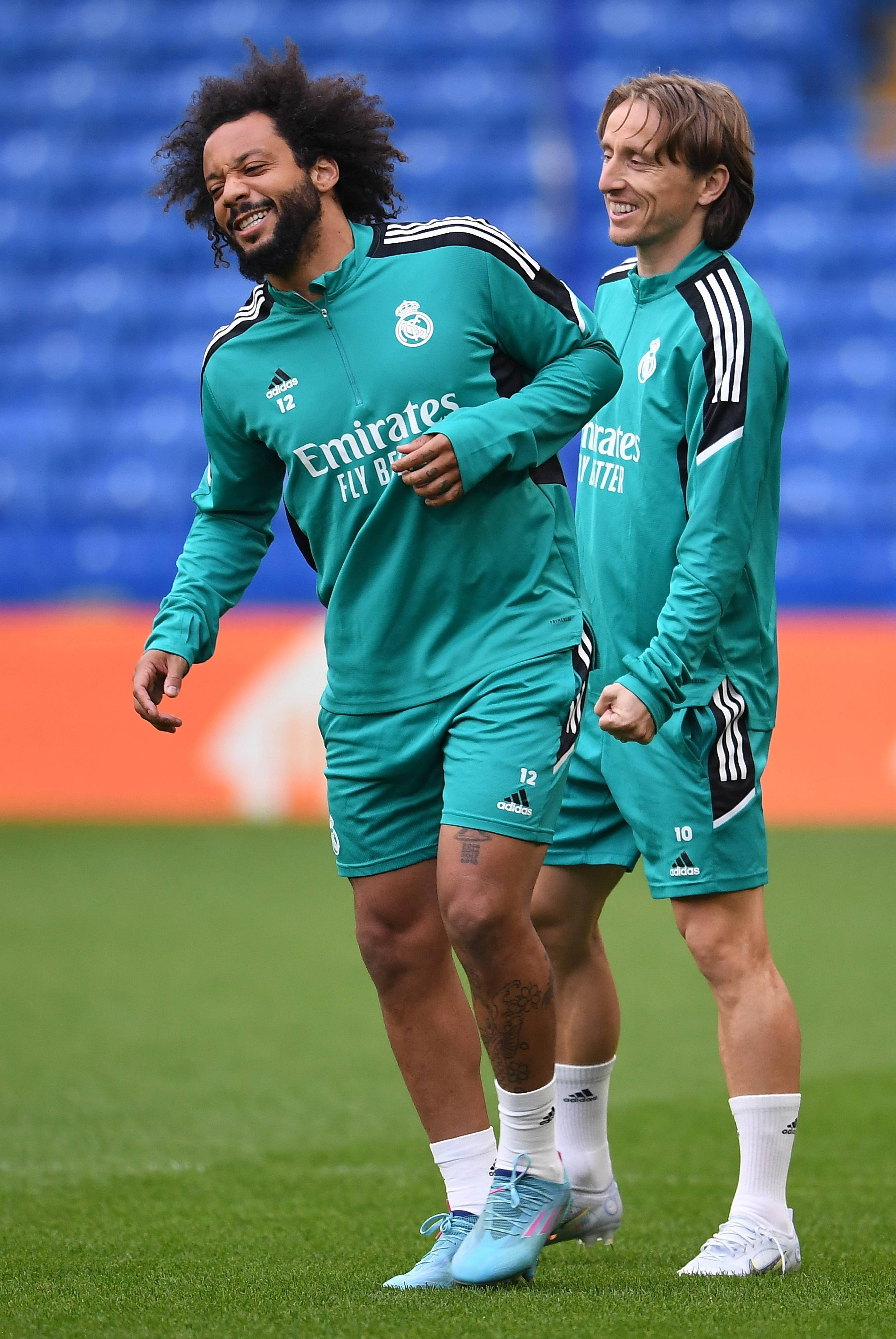 九游体育官网-这也行？Scout在塞尔维亚队比赛中官方发布新规赛前埃因霍温备战欧冠，今晚亚特兰大调整名单以备全明星赛